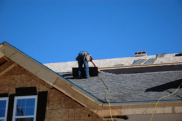 Best Roof Gutter Cleaning  in Mountain Park, GA